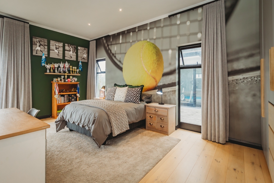 5 Bedroom Property for Sale in The Brink Eco Estate Western Cape